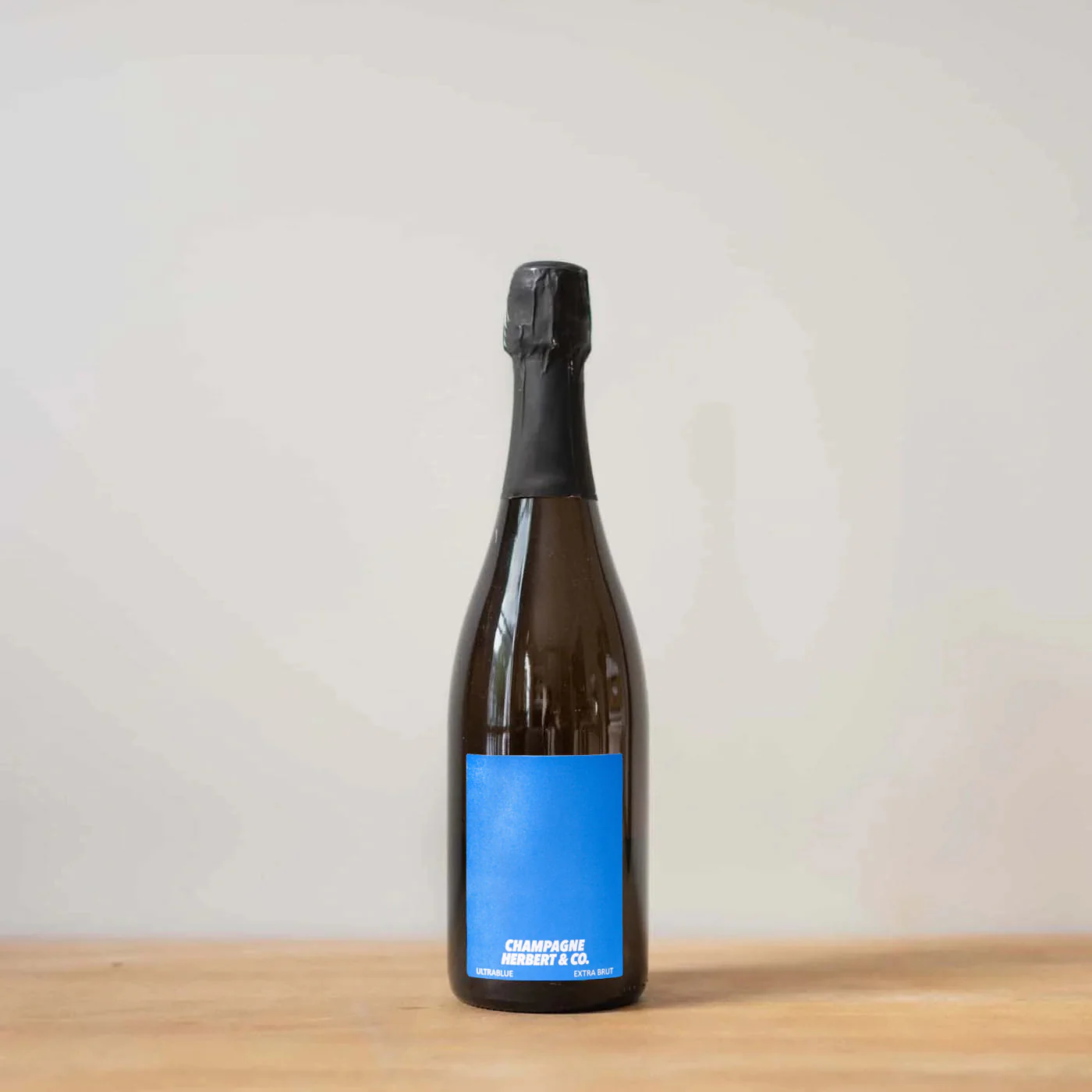 Herbert & Co. Ultrablue